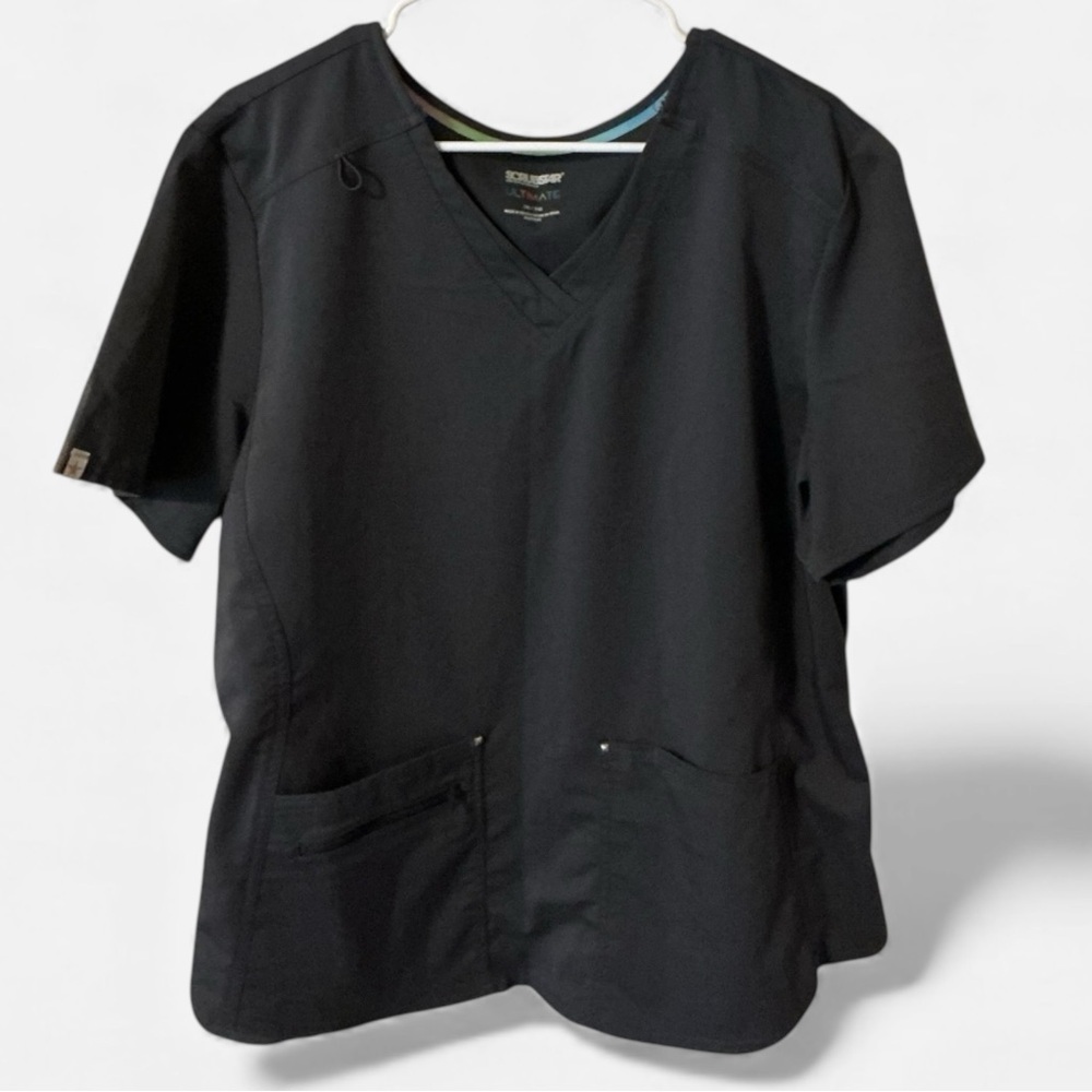 🌺SCRUBSTAR ULTIMATE GRAY TOP